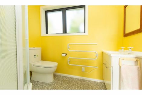 Photo of property in 6 Sundown Avenue, Manly, Whangaparaoa, 0930