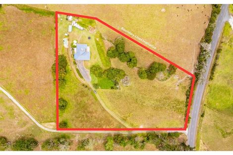 Photo of property in 5150a Kaipara Coast Highway, Wellsford, 0972