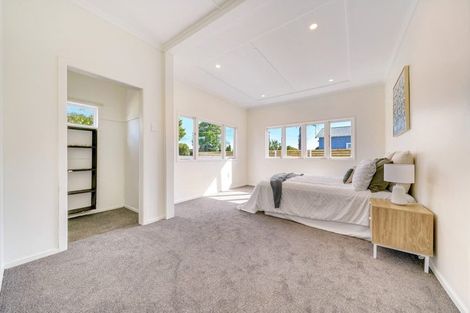 Photo of property in 1/8 Kelvin Road, Papakura, 2110