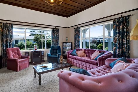 Photo of property in 53 Fantham Street, Hawera, 4610