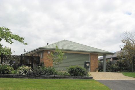 Photo of property in 11 Stopforth Street, Woodend, 7610