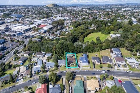 Photo of property in 39 Portman Road, Mount Wellington, Auckland, 1060