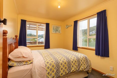 Photo of property in 3 Ingram Street, Naenae, Lower Hutt, 5011
