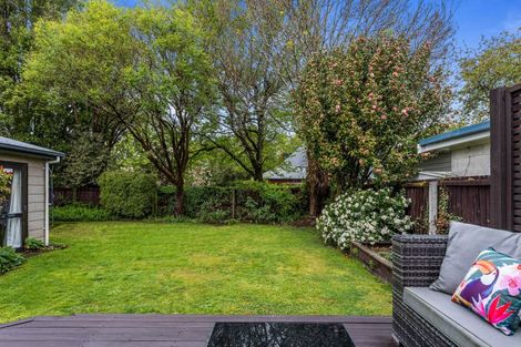 Photo of property in 56 Crofton Road, Harewood, Christchurch, 8051