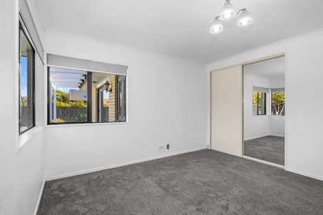 Photo of property in 10a Ronald George Place, Parklands, Christchurch, 8083