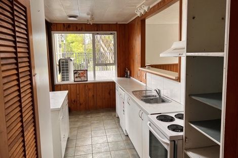 Photo of property in 80 Dundale Avenue, Blockhouse Bay, Auckland, 0600