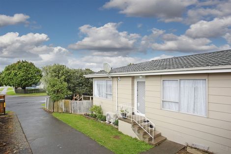 Photo of property in 1/9 Sharland Avenue, Manurewa, Auckland, 2102