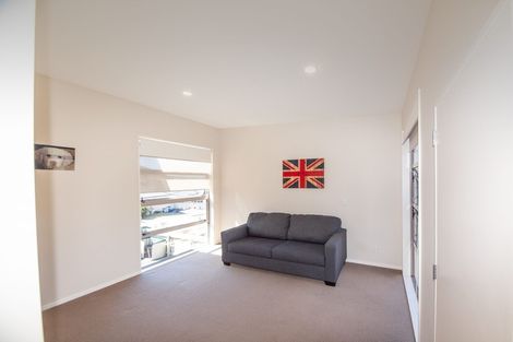 Photo of property in 23 Gifford Grove, Churton Park, Wellington, 6037
