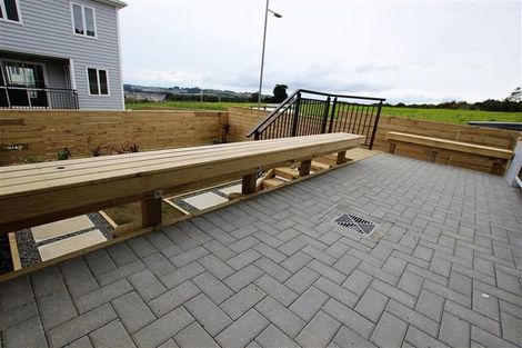 Photo of property in 40 Fernly Rise, Flat Bush, Auckland, 2019