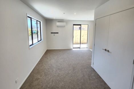 Photo of property in 14a Cowling Road, Hurdon, New Plymouth, 4310