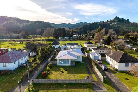 Photo of property in 24 Ngatai Street, Taumarunui, 3920