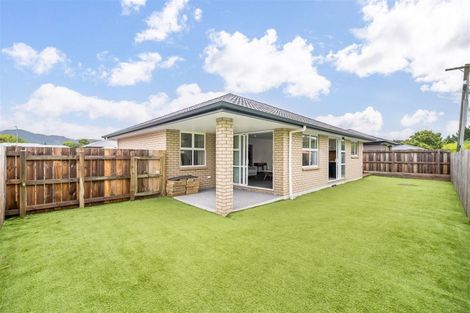 Photo of property in 8 Poulson Grove, Trentham, Upper Hutt, 5018