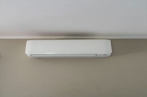 Photo of property in 90 Stapleford Crescent, Browns Bay, Auckland, 0630