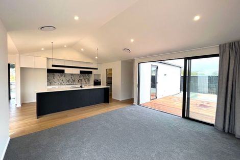 Photo of property in 20 Dray Place, Halswell, Christchurch, 8025