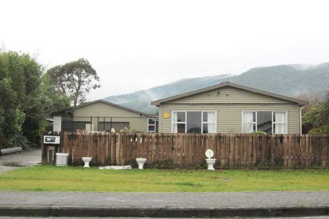 Photo of property in 11 Ohau Street, Dobson, Greymouth, 7805