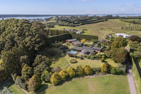 Photo of property in 215 Ongare Point Road, Tahawai, 3170