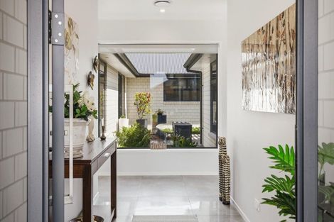 Photo of property in 6 Sarcodia Place, Papamoa Beach, Papamoa, 3118