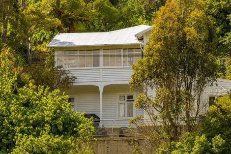Photo of property in 150 Upland Road, Kelburn, Wellington, 6012
