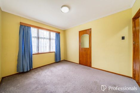 Photo of property in 9 Hugh Duncan Street, Haywards, Lower Hutt, 5018