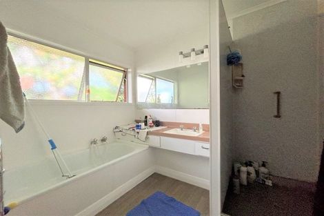 Photo of property in 1 Archdall Street, Meadowbank, Auckland, 1072