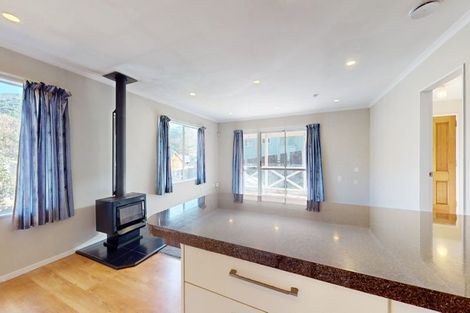 Photo of property in 53 Hazlewood Avenue, Karori, Wellington, 6012