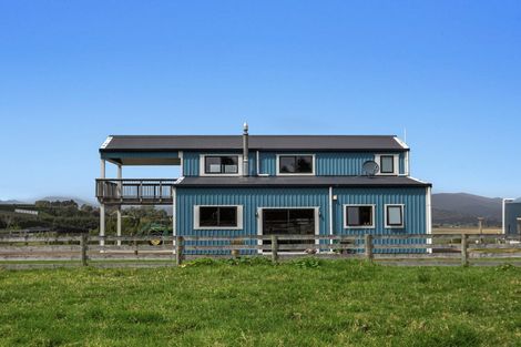 Photo of property in 5 Beach Road, Tirohanga, Opotiki, 3197