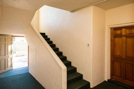 Photo of property in 553 Featherston Street, Roslyn, Palmerston North, 4414