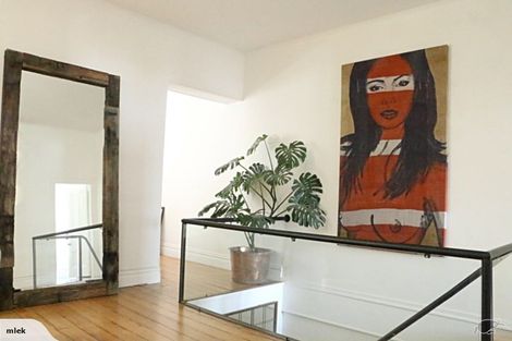 Photo of property in 2/207 Ponsonby Road, Ponsonby, Auckland, 1011