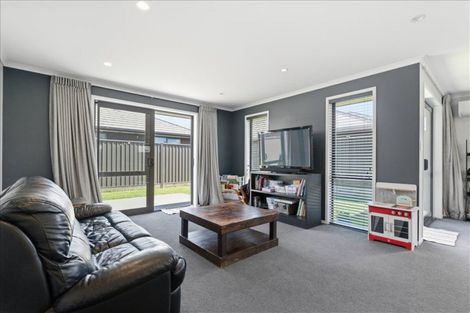 Photo of property in 72 Tabraham Crescent, Pyes Pa, Tauranga, 3112