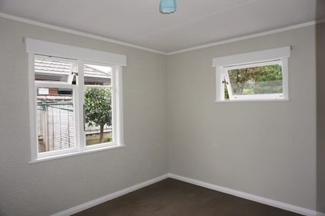 Photo of property in 19 East Street, Terrace End, Palmerston North, 4410