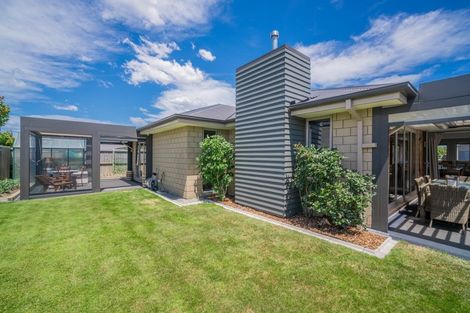 Photo of property in 38 Josephine Crescent, Aidanfield, Christchurch, 8025