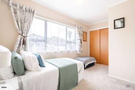 Photo of property in 52 Calluna Crescent, Totara Heights, Auckland, 2105