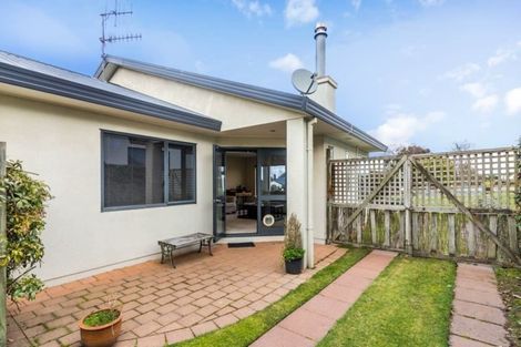 Photo of property in 9 Robinson Terrace, Rangatira Park, Taupo, 3330