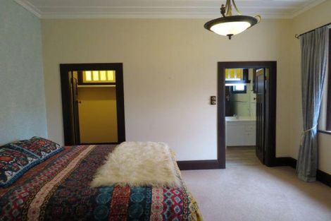 Photo of property in 221a Tukapa Street, Westown, New Plymouth, 4310