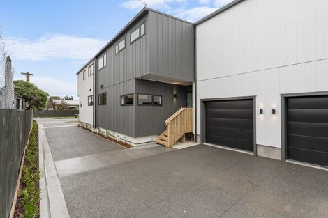 Photo of property in 8b Mackworth Street, Woolston, Christchurch, 8062
