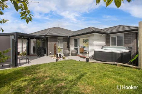 Photo of property in 2 Anatere Rise, Athenree, Katikati, 3177