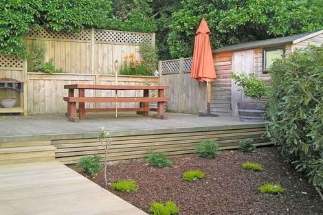 Photo of property in 106 Totara Road, Miramar, Wellington, 6022