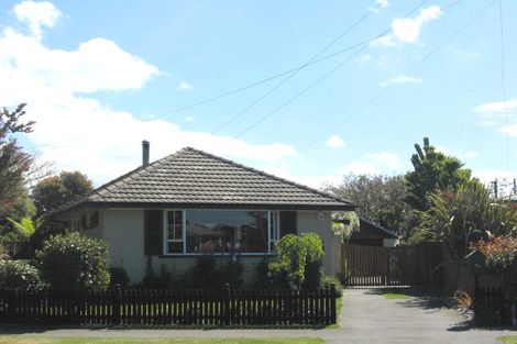 Photo of property in 51 Cotswold Avenue, Bishopdale, Christchurch, 8053