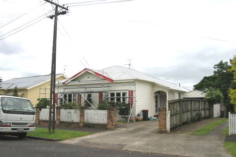 Photo of property in 91 Marsden Avenue, Mount Eden, Auckland, 1024