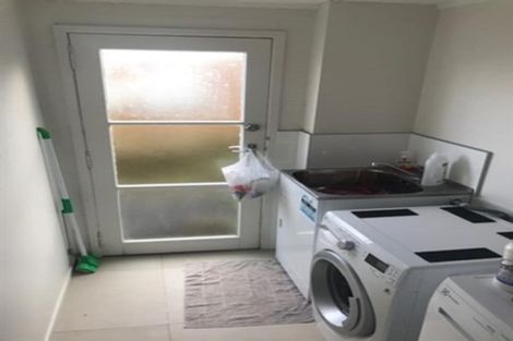 Photo of property in 2/2 Risk Road, Remuera, Auckland, 1050