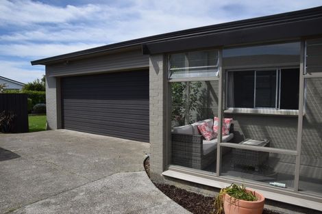Photo of property in 49 Edinburgh Crescent, Waikiwi, Invercargill, 9810