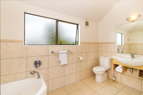 Photo of property in 9 Tui Street, Taupo, 3330