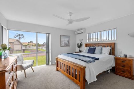 Photo of property in 3 Lakeside Drive, Orewa, 0931