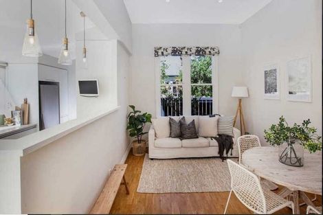 Photo of property in 52a Onslow Street, St Albans, Christchurch, 8014