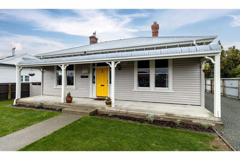 Photo of property in 14 Raymond Street, West End, Timaru, 7910