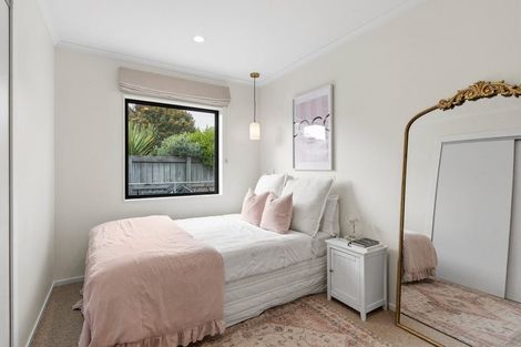 Photo of property in 10 Erskine Street, Lake Hayes, Queenstown, 9304