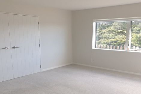 Photo of property in 28 Golden Morning Drive, Albany Heights, Auckland, 0632