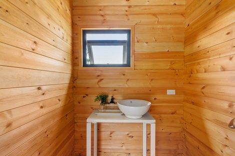 Photo of property in 94 Spioenkop Road, Mangawhai, 0573