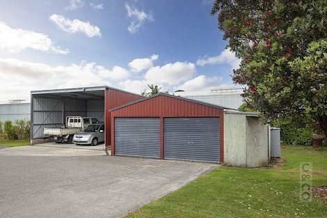 Photo of property in 17 Deacon Road, Riverhead, Kumeu, 0892