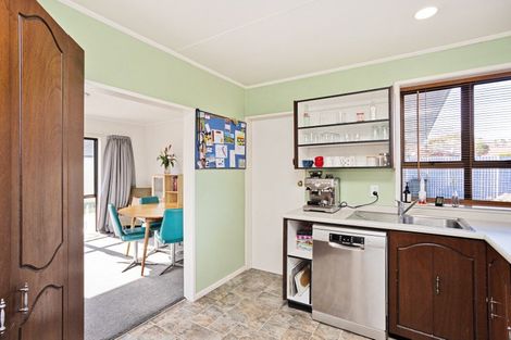 Photo of property in 90 Lowe Street, Avenal, Invercargill, 9810